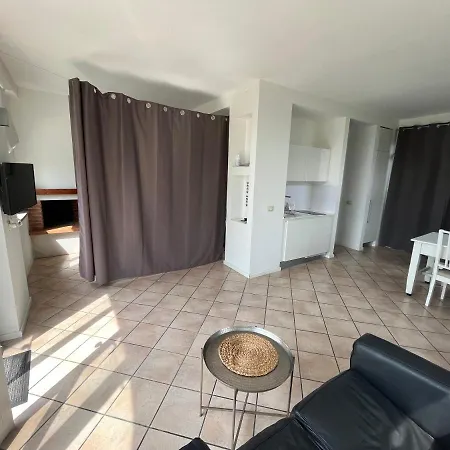 - Cardano Apartment *