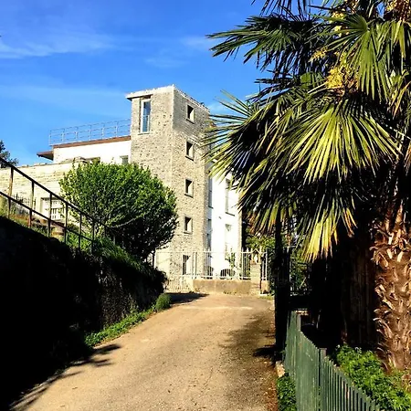 - Cardano Apartment *